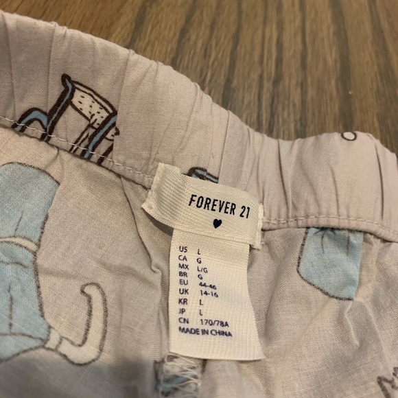 Forever 21 sleep short (size L) - Picture 4 of 4